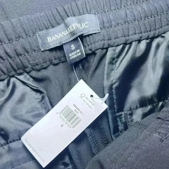 Banana Republic Elastic Waist Crop Slim Pants - Picture 7 of 9